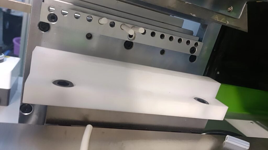 cutting fixture 1