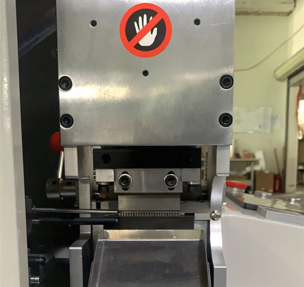 folding device