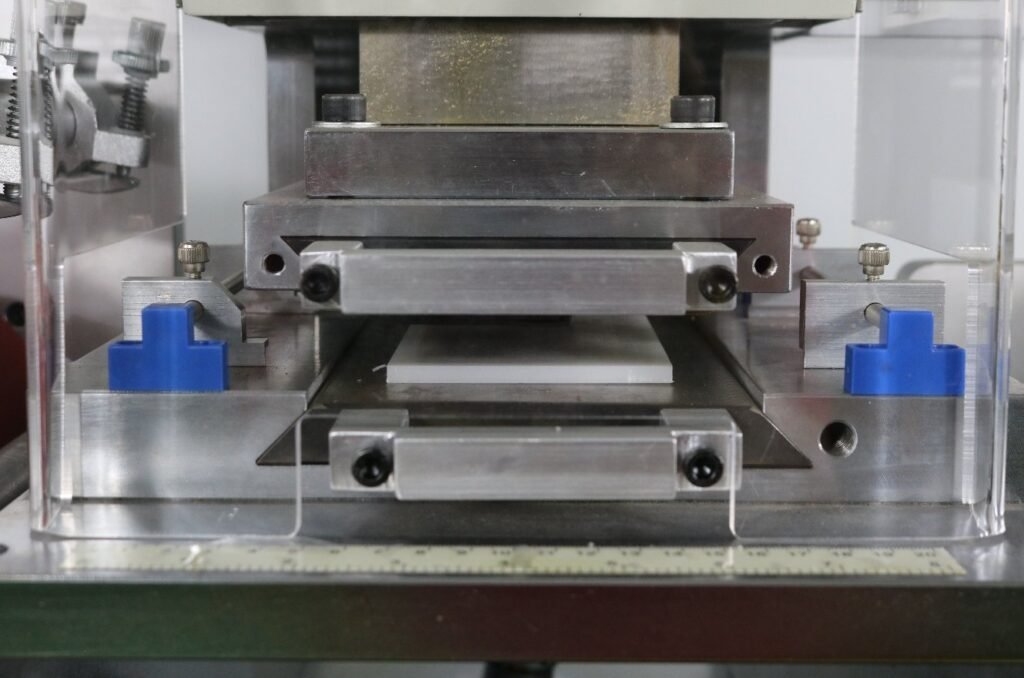 kiss cut molds